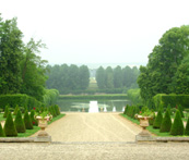 Gardens Chateau Motte-Tilly photo