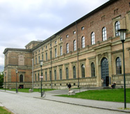 Munich's Alte Pinakothek Art Palace photo