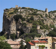 Mornas Fortress Cliff photo