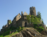 Castle Thurant guards the Moselle photo