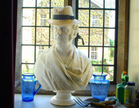 Irish Lord in Hat statue photo