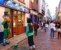 Temple Bar Dublin street photo