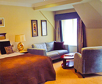 Bedroom Bunratty Castle Hotel photo