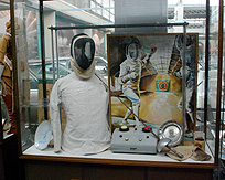 Debuer fencing musee at autowold photo