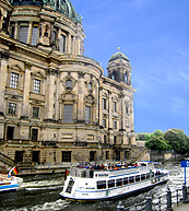Spree River Cruise past the Dom photo