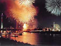Fireworks over Rhine Kirmes photo