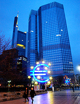 Frankfurt Financial Center Commerzbank Euro photo