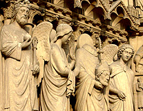 Saints Statures Notre Dame photo