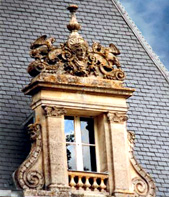 Athena Window Sculpture Roof Chateau St Michel photo