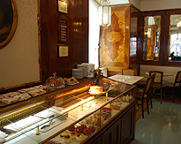 Cakes at Cafe Tomaselli Salzburg  photo