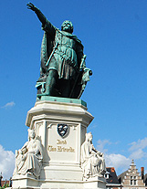 van Artevelde Statue  Pointing photo