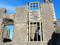 Dunluce Castle Manor House Elizabethan Windows Windows photo