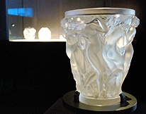 Vase Baccantes at Musee Lalque photo