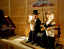 Automaton Music Box Couple with parasol photo