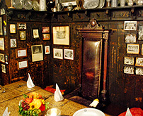 Red Ox Inn Heidelberg Chair and Names carved Table