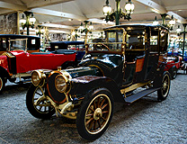 Car Museum Collection Schlumpf Main Hall photo