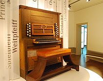 Bachs Organ Console