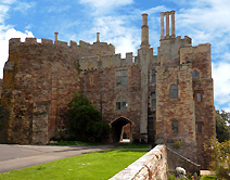 Berkeley Castle Gate Gloucestershire