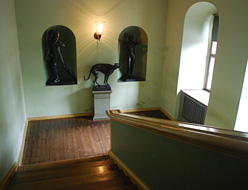 Stair Niches Goethe Residence