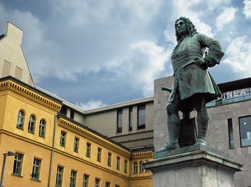 Georg Handel Statue Halle