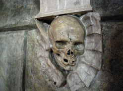 Skull at Fugger Chapel