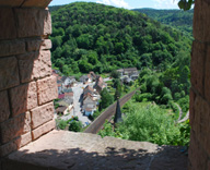 Valley View Burg Frankenstein photo