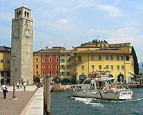 Lago di Garda boat harbor photo