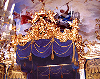 Mad Ludwig Gilt Gold Bed photo
