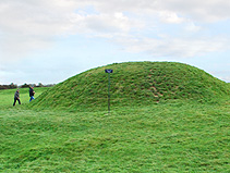 Mound of Hostages photo