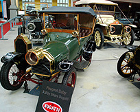 Autoworld Peugeot phoito