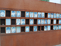 People Kille at Bernaur Strass Memorail
