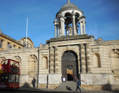 Oxford Queen's College Gate