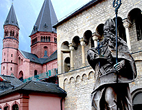 Mainz Cathedral Boniface Statue photo